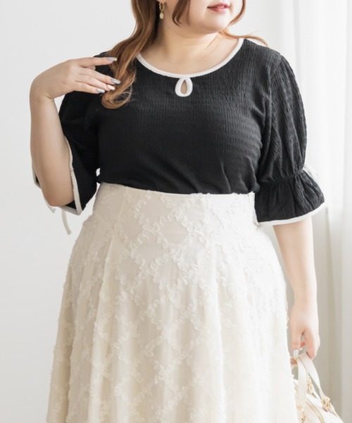 CLETTE(クレット)の「CLETTEオリジナル配色デザインキャンディスリーブプルオーバー(Tシャツ/カットソー・レディース・グリーン/オフホワイト/ブラック・4L/3L/LL)」の1枚目の写真
