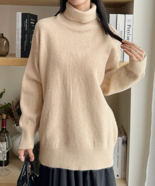 Eclat one(エクラワン)の「【Eclat one】オーバーサイズ タートル ミドル丈ニット(ニット/セーター・レディース・ブラック/オフホワイト/オレンジ/ベージュ・FREE)」の3枚目の写真