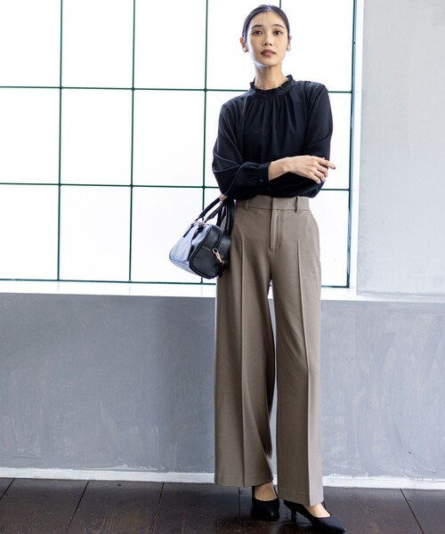 ANY SIS(エニィスィス)の「ビューティサーモ2WAYストレッチ ワイドパンツ(その他パンツ・レディース・アイボリー系/ネイビー系/ライトグレー系3/ブラック系/ライトグレー系6/ベージュ系・X-LARGE)」の4枚目の写真