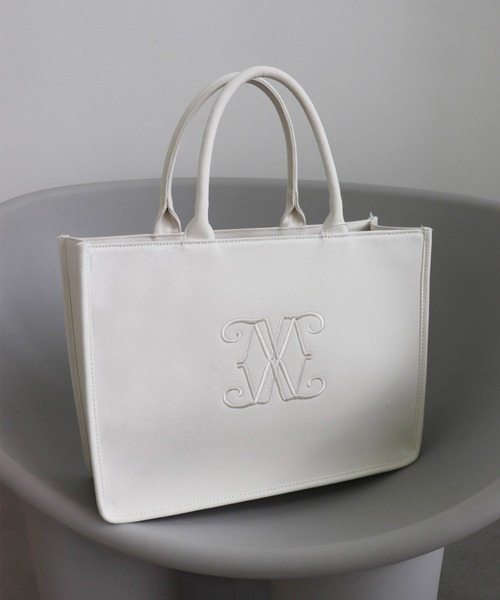 INGNI（イング）の「【WEB限定】キャンバストートバッグ（トートバッグ・レディース・ブラック/キナリ・-）」の2枚目の写真