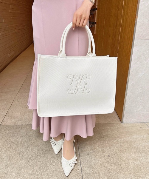 INGNI（イング）の「【WEB限定】キャンバストートバッグ（トートバッグ・レディース・ブラック/キナリ・-）」の11枚目の写真