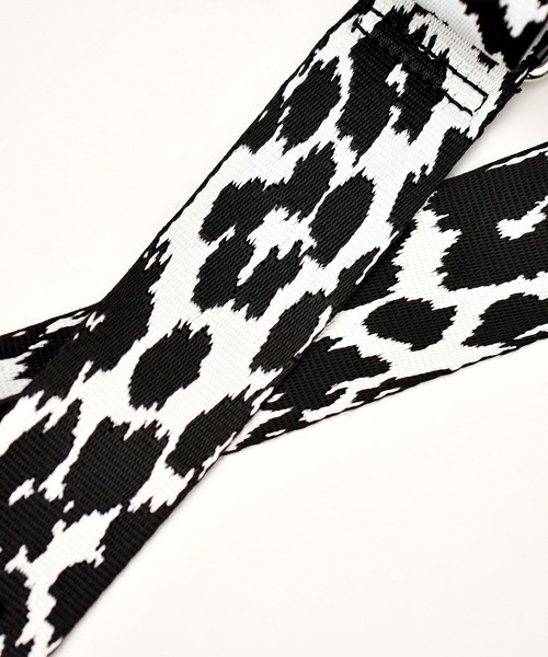 LAZY SUSAN(レイジースーザン)の「ショルダーベルト レオパ―ド(ショルダーバッグ・レディース・ホワイト/グレー・FREE)」の8枚目の写真