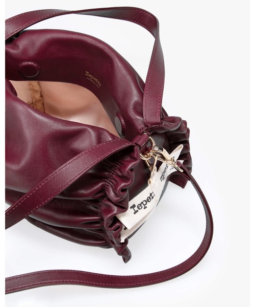 Repetto（レペット）の「Opera バッグ /  M0776VE（ショルダーバッグ・レディース・ワインレッド・FREE）」の3枚目の写真