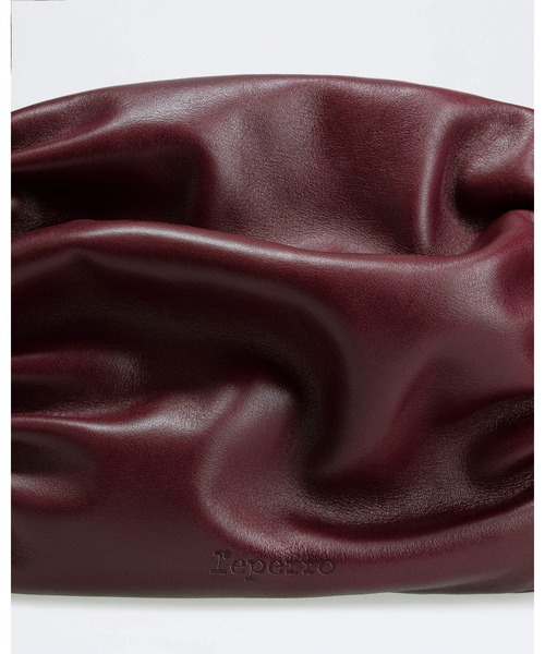 Repetto（レペット）の「Opera バッグ /  M0776VE（ショルダーバッグ・レディース・ワインレッド・FREE）」の5枚目の写真