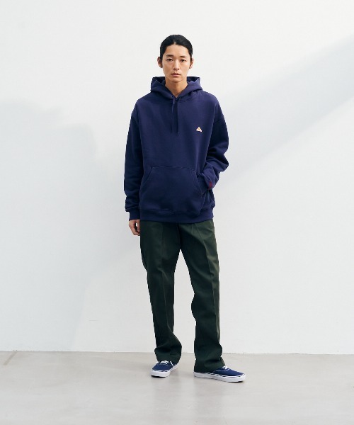 KELTY(ケルティ)の「ミニロゴスウェットパーカー(パーカー・レディース・ベージュ/ネイビー/杢グレー/ホワイト/ブラック・MEDIUM/S/XL/L)」の6枚目の写真