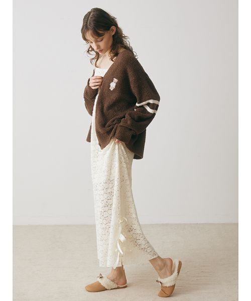 SNIDEL HOME（スナイデルホーム）の「Bearニットカーディガン（ルームウェア/パジャマ・レディース・アイボリー/ブラウン/ピンク・F）」の11枚目の写真