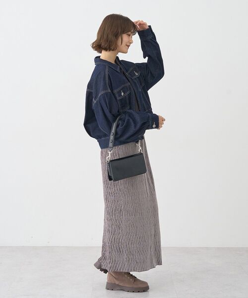 earth music&ecology（アースミュージックアンドエコロジー）の「チェーンリブホルターネックプルオーバー（Tシャツ/カットソー・レディース・ブラウン/ライトグリーン/アイボリー/ブラック・S/M）」の12枚目の写真