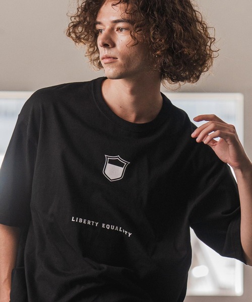 CAMBIO（カンビオ）の「mt9992- プリントT_End-roll Tシャツ(2502112MCB)（Tシャツ/カットソー・メンズ・ブラック/ホワイト/セージグリーン・S/M/L/XL）」の4枚目の写真