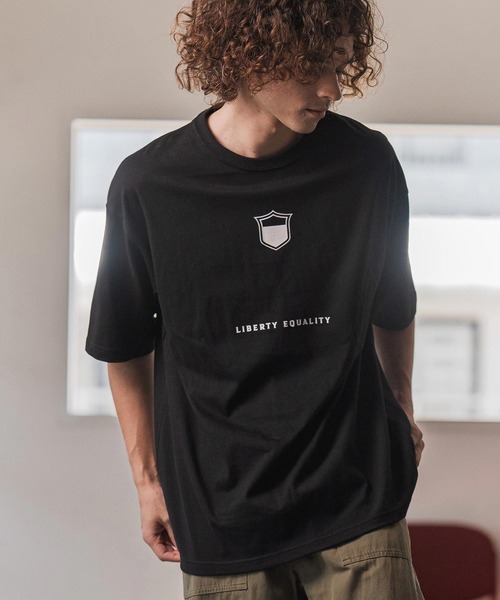 CAMBIO（カンビオ）の「mt9992- プリントT_End-roll Tシャツ(2502112MCB)（Tシャツ/カットソー・メンズ・ブラック/ホワイト/セージグリーン・S/M/L/XL）」の5枚目の写真