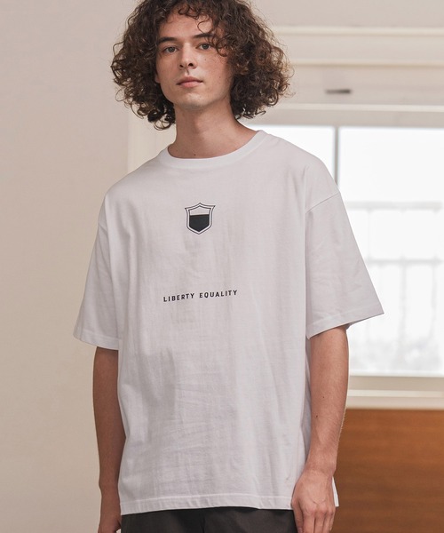 CAMBIO（カンビオ）の「mt9992- プリントT_End-roll Tシャツ(2502112MCB)（Tシャツ/カットソー・メンズ・ブラック/ホワイト/セージグリーン・S/M/L/XL）」の16枚目の写真