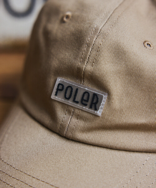 POLeR（ポーラー）の「POLeR × FREAK'S STORE/ポーラー × フリークスストア 別注 COTTON CAP ワンポイントロゴ コットンキャップ（キャップ・メンズ・ブラック/ベージュ/ネイビー・ONE SIZE）」の19枚目の写真