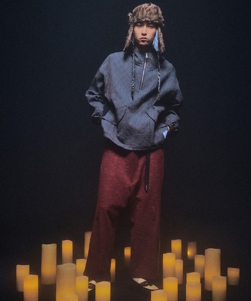 EFFECTEN(エフェクテン)の「mpa3945- Check half zip hoodie ハーフジップフーディー(ef404-04)(パーカー・メンズ・クリーム/ネイビー・FREE)」の3枚目の写真