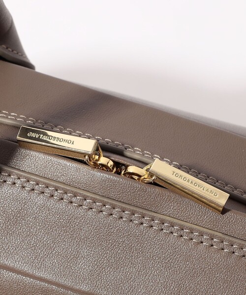 TOMORROWLAND （トゥモローランド）の「Atelier TOMORROWLAND MIMI MEDIUM バッグ（ボストンバッグ・レディース・ブラック・FREE）」の3枚目の写真