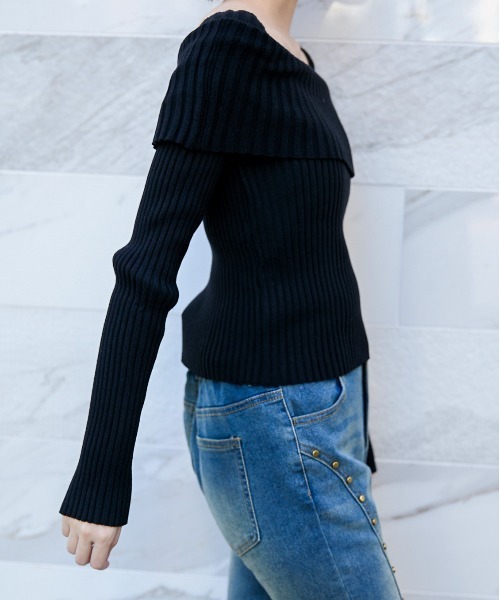 GORGE(ゴージ)の「《オフショル×細リブニット》レディース プルオーバー 長袖トップス 肩見せ セクシー 秋冬(ニット/セーター・レディース・オフホワイト/グレー/ブラック・F)」の6枚目の写真