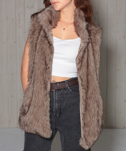 GLAMOROUS JANE（グラマラスジェーン）の「ダブルジップロング丈ファーベスト（ベスト・レディース・ベージュ/ブラウン/ライトベージュ/ライトブラウン/チャコールグレー・FREE）」の4枚目の写真