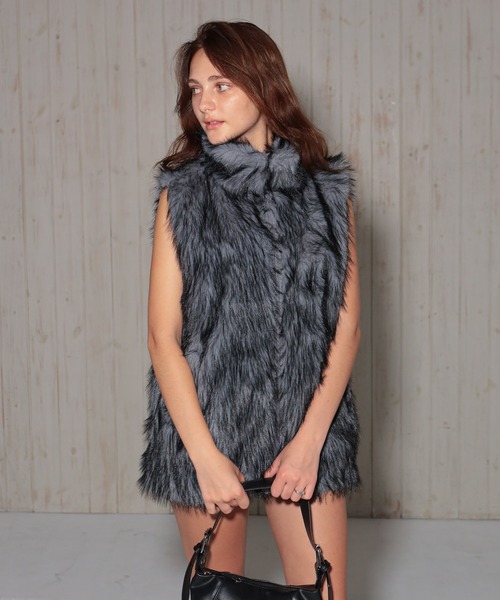 GLAMOROUS JANE（グラマラスジェーン）の「ダブルジップロング丈ファーベスト（ベスト・レディース・ベージュ/ブラウン/ライトベージュ/ライトブラウン/チャコールグレー・FREE）」の7枚目の写真