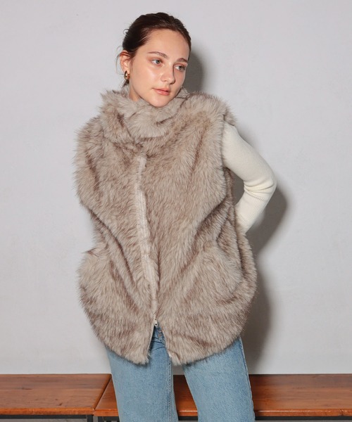 GLAMOROUS JANE（グラマラスジェーン）の「ダブルジップロング丈ファーベスト（ベスト・レディース・ベージュ/ブラウン/ライトベージュ/ライトブラウン/チャコールグレー・FREE）」の19枚目の写真