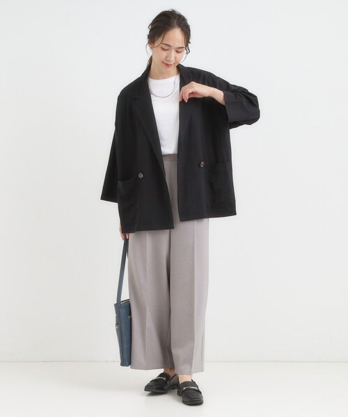 SHOO・LA・RUE(シューラルー)の「【S-LL/ひんやり】さらっとしたタッチが心地よい ダブルブレストジャケット(テーラードジャケット・レディース・ダークブラウン/ブラック・01/02/03/04)」の5枚目の写真