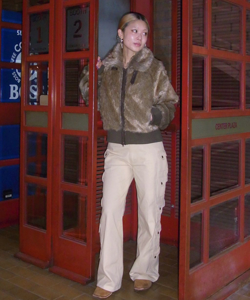 Oriens JOURNAL STANDARD（オリエンス ジャーナルスタンダード）の「フェイクファーブルゾン（その他アウター・レディース・ブラウン系その他/キャメル・FREE）」の5枚目の写真