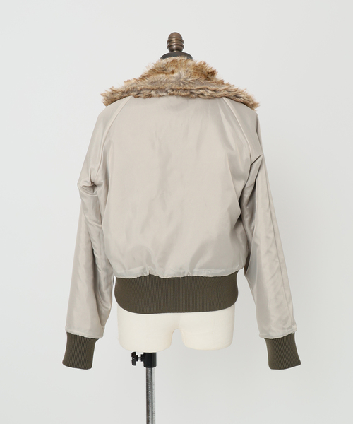 Oriens JOURNAL STANDARD（オリエンス ジャーナルスタンダード）の「フェイクファーブルゾン（その他アウター・レディース・ブラウン系その他/キャメル・FREE）」の15枚目の写真