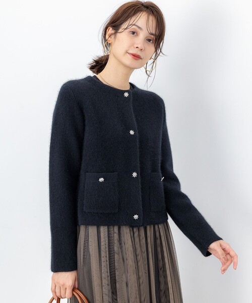 組曲(クミキョク)の「フラッフィーファーニット ジャケット(カーディガン/ボレロ・レディース・ブラック系/黄緑系/ブラウン系・5/6)」の13枚目の写真