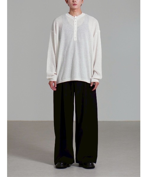 Chikashitsu +（チカシツプラス）の「【Chikashitsu +】over tuck slacks / 【チカシツプラス】オーバータックスラックス（スラックス・メンズ・ブラック/グレー・M/S/L）」の18枚目の写真