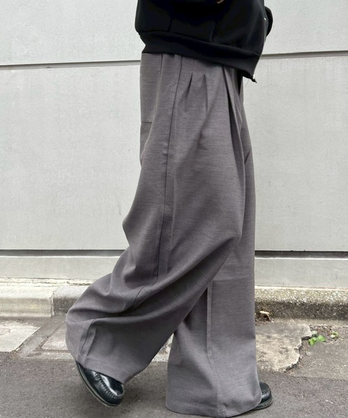 Chikashitsu +】over tuck slacks / 【チカシツプラス】オーバータック