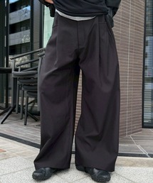 Chikashitsu +（チカシツプラス）の「【Chikashitsu +】over tuck slacks / 【チカシツプラス】オーバータックスラックス（スラックス）」