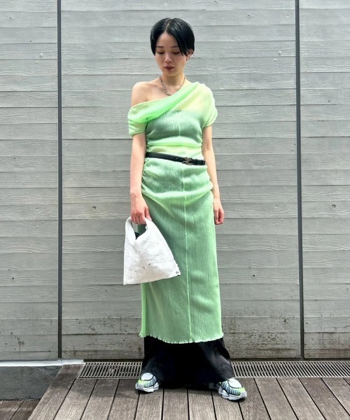 FETICO（フェティコ）の「FETICO SHEER GATHERED KNIT DRESS FTC252-0710（ワンピース・レディース・グリーン・1）」の5枚目の写真