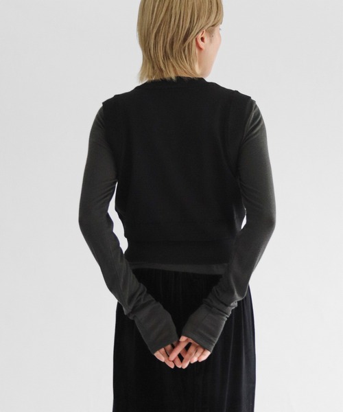 lit(リット)の「Hem Layered Knit Vest(ニット/セーター・レディース・ブラウン/ブラック/ライトベージュ・FREE)」の19枚目の写真