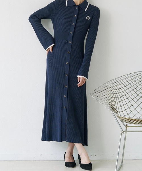 TONAL（トーナル）の「エンブレム刺繍ポロニットワンピース（ワンピース・レディース・ライトブルー/ネイビー/ブラウン・MEDIUM）」の3枚目の写真