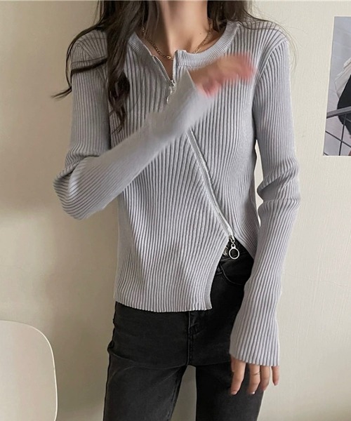 INASTUDIOS(イーナストゥディオス)の「フロントジップ リブニットカットソー レディース(Tシャツ/カットソー・レディース・ブラック/パープル/ピンク/グレー/ブルー/ホワイト・FREE)」の4枚目の写真