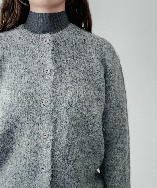on:nue（オンニュ）の「【on:nue】ウール混シックカーディガン（カーディガン/ボレロ・レディース・グレー/アイボリー/テラコッタ・FREE）」の10枚目の写真