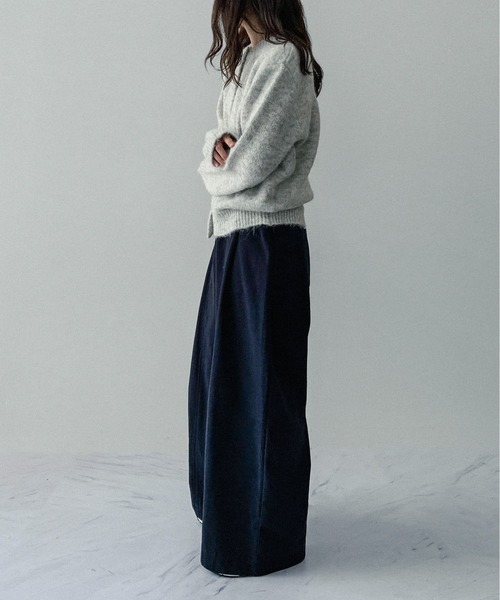 on:nue（オンニュ）の「【on:nue】ウール混シックカーディガン（カーディガン/ボレロ・レディース・グレー/アイボリー/テラコッタ・FREE）」の22枚目の写真