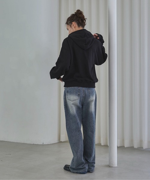 feepur（フェピュール）の「ダブルジップベーシックパーカー（パーカー・レディース・ブラック/レッド/ブラウン/杢グレー/オートミール・MEDIUM）」の21枚目の写真