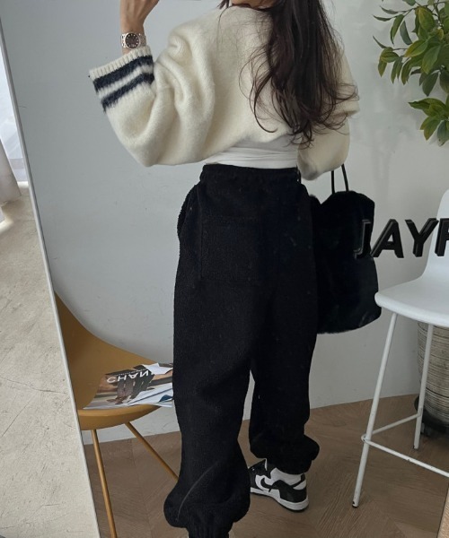 FREE STYLISTS（フリー スタイリスト）の「YUGA_YGMC  Fleece Relaxing Pants（その他パンツ・レディース・ブラック/オフホワイト/カーキ・FREE）」の19枚目の写真