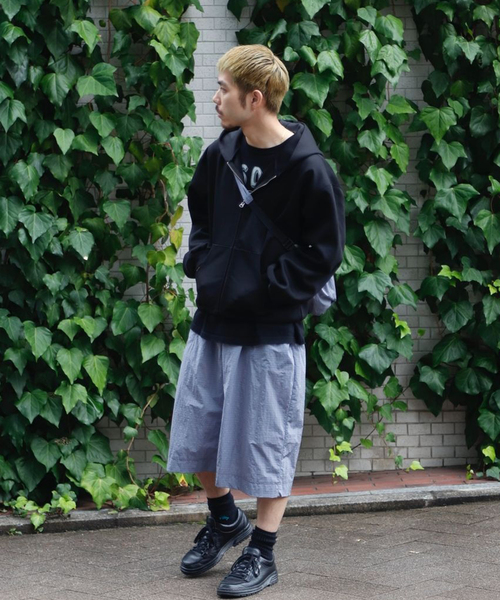 WISM（ウィズム）の「Dan Gee / ダン ジー POLY BAG（ショルダーバッグ・メンズ・パープル系その他・FREE）」の4枚目の写真