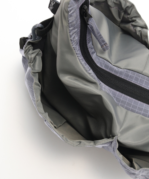 WISM（ウィズム）の「Dan Gee / ダン ジー POLY BAG（ショルダーバッグ・メンズ・パープル系その他・FREE）」の11枚目の写真