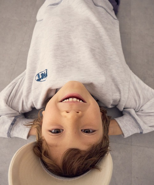 Piet（ピエット）の「【軽量】バッグロゴ スウェット（スウェット・キッズ・グレー/ピンク/チャコール/ネイビー・100/130/120/110）」の6枚目の写真