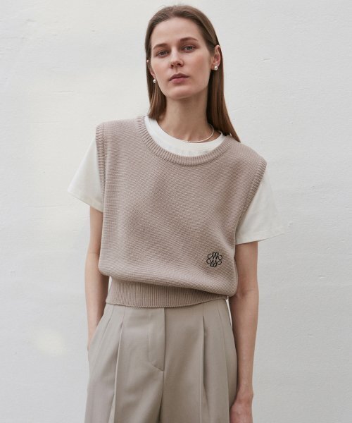 NICK&NICOLE（ニックアンドニコール）の「[ESSENTIAL] CREW NECK VEST_BEIGE（ベスト・レディース・その他・FREE）」の3枚目の写真