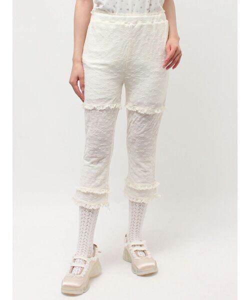 merry jenny(メリージェニー)の「ストレッチレースカプリパンツ(その他パンツ・レディース・オフホワイト/アイボリー・FREE)」の4枚目の写真