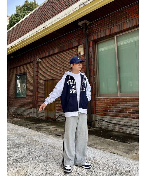 TRILLION(トリリオン)の「レギュラーカラー ミックス 1992 グラフィック フードジップアップ (NAVY)(パーカー・レディース・その他・LARGE/X-LARGE/SMALL/MEDIUM)」の4枚目の写真
