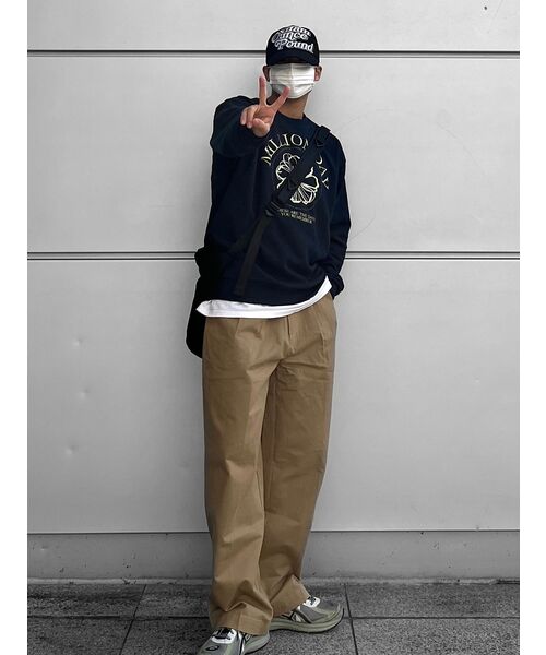 MILLION DAY(ミリオンデイ)の「MILLION ROUND FLOWER SWEATSHIRT(スウェット・レディース・ダークグリーン/ネイビー/アイボリー・LARGE/X-LARGE/MEDIUM)」の9枚目の写真