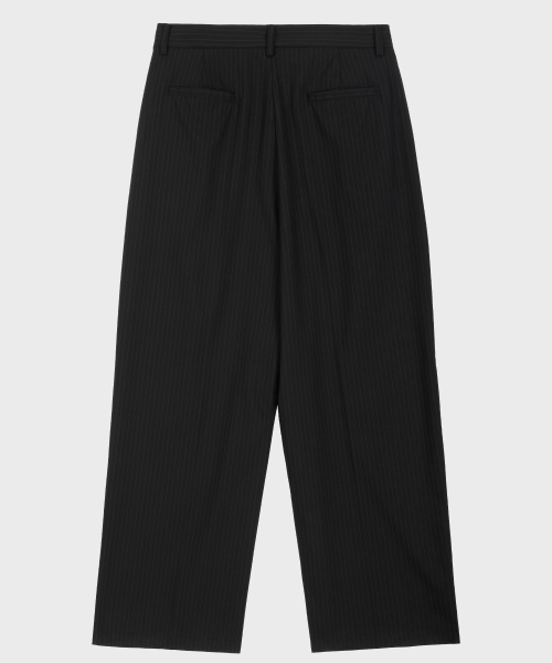 GLW(ジーエルダブリュ)の「ツーピンタックワイドストライプスラックスブラック(スラックス・レディース・その他・SMALL/MEDIUM/LARGE)」の9枚目の写真