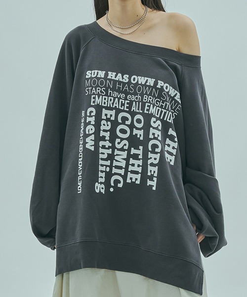 ROSE BUD(ローズバッド)の「(GENE HEAVENS)TUCK SLEEVE GRAPHIC LOGO SWEAT(スウェット・レディース・その他/チャコールグレー・ONE SIZE)」の1枚目の写真