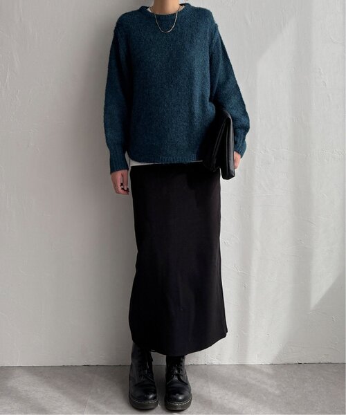 LBC（エルビーシー）の「モヘヤタッチラウンドヘムプルオーバー（ニット/セーター・レディース・ブルー/グレー/グリーン/ベージュ・M）」の11枚目の写真