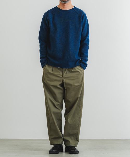 quadro（クオドロ）の「ガラ紡フル接結Wフェースラグランクルーネックプルオーバー（Tシャツ/カットソー・メンズ・ブルー/キナリ/マスタード/グリーン・LARGE/MEDIUM）」の17枚目の写真