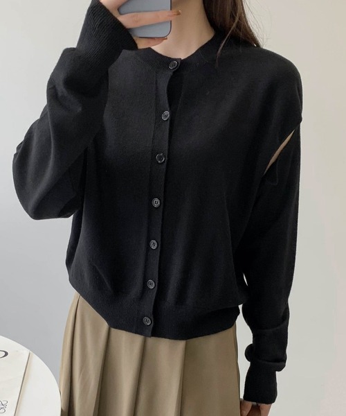 DAY CLOSET(デイ クローゼット)の「【程よい肌魅せでこなれ魅せ】長袖 開襟 カットアウトスリーブ ハイゲージ リブニット カーディガン レディース(カーディガン/ボレロ・レディース・グレー/ベージュ/ブラック・FREE)」の5枚目の写真