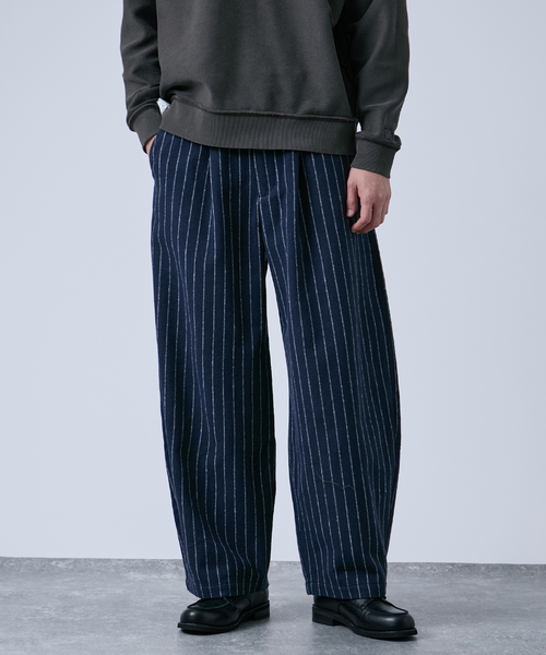 Resurrection 総柄スラックス　ブラック セール】ディープワンタック/ワイドテーパードスラックス【WEB限定