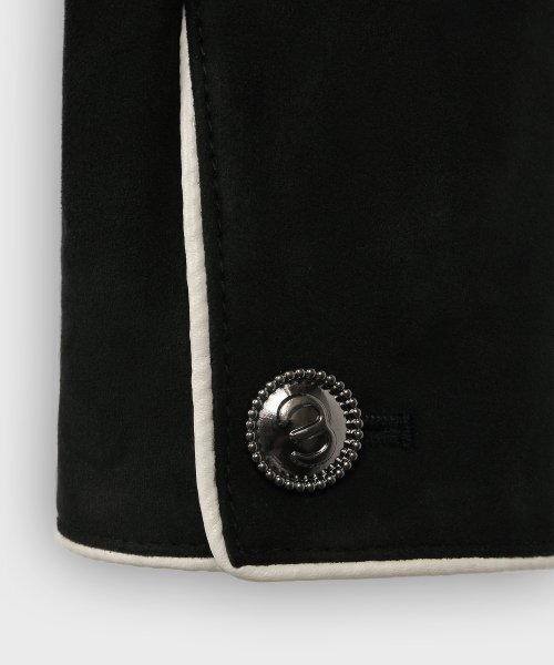 DOFFSEPT(ドフセプト)の「Suede Crop Classic Jacket in Black(テーラードジャケット・レディース・その他・FREE)」の5枚目の写真